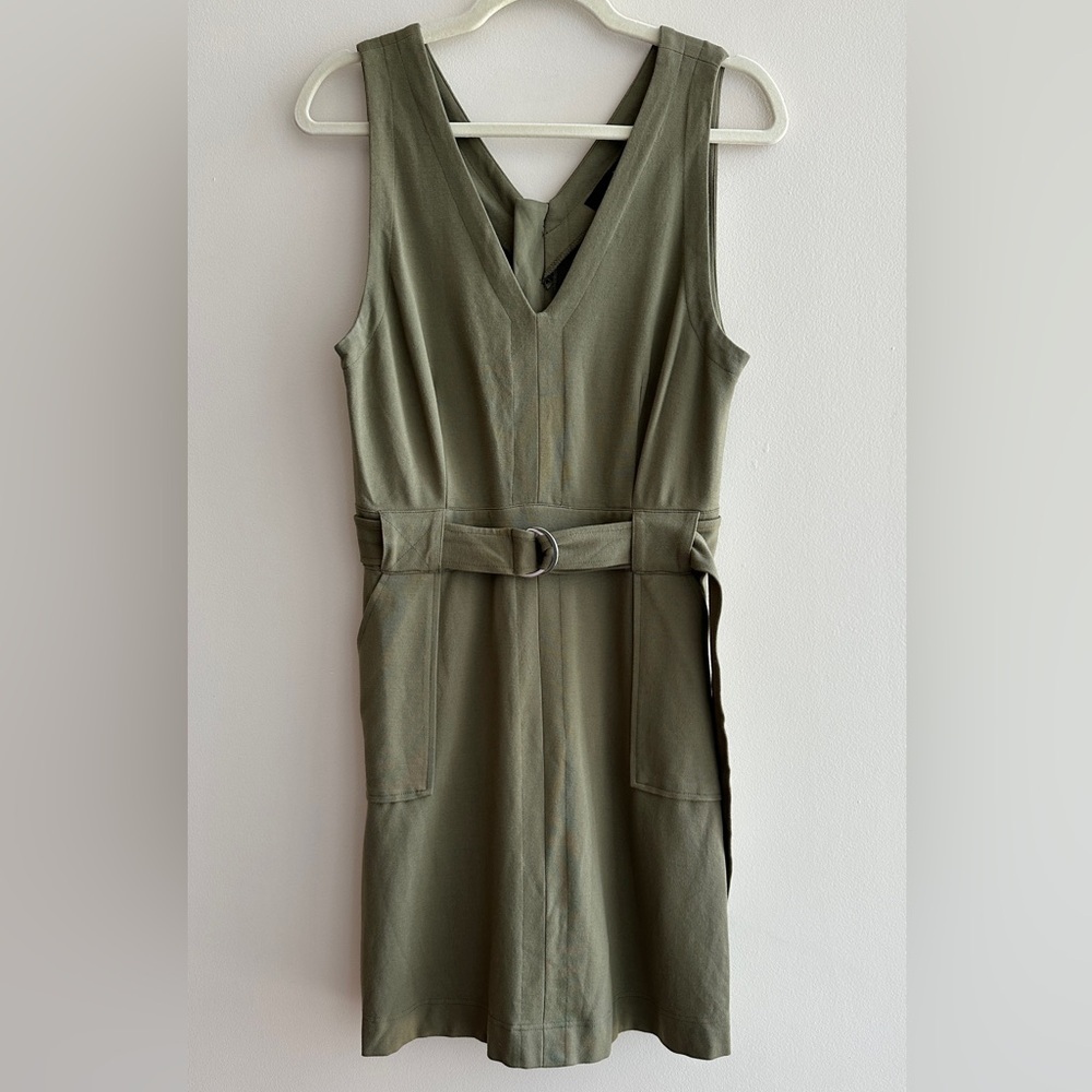 Harve Benard Moss Green V-Neck Belted Sheath Dress, Size Medium